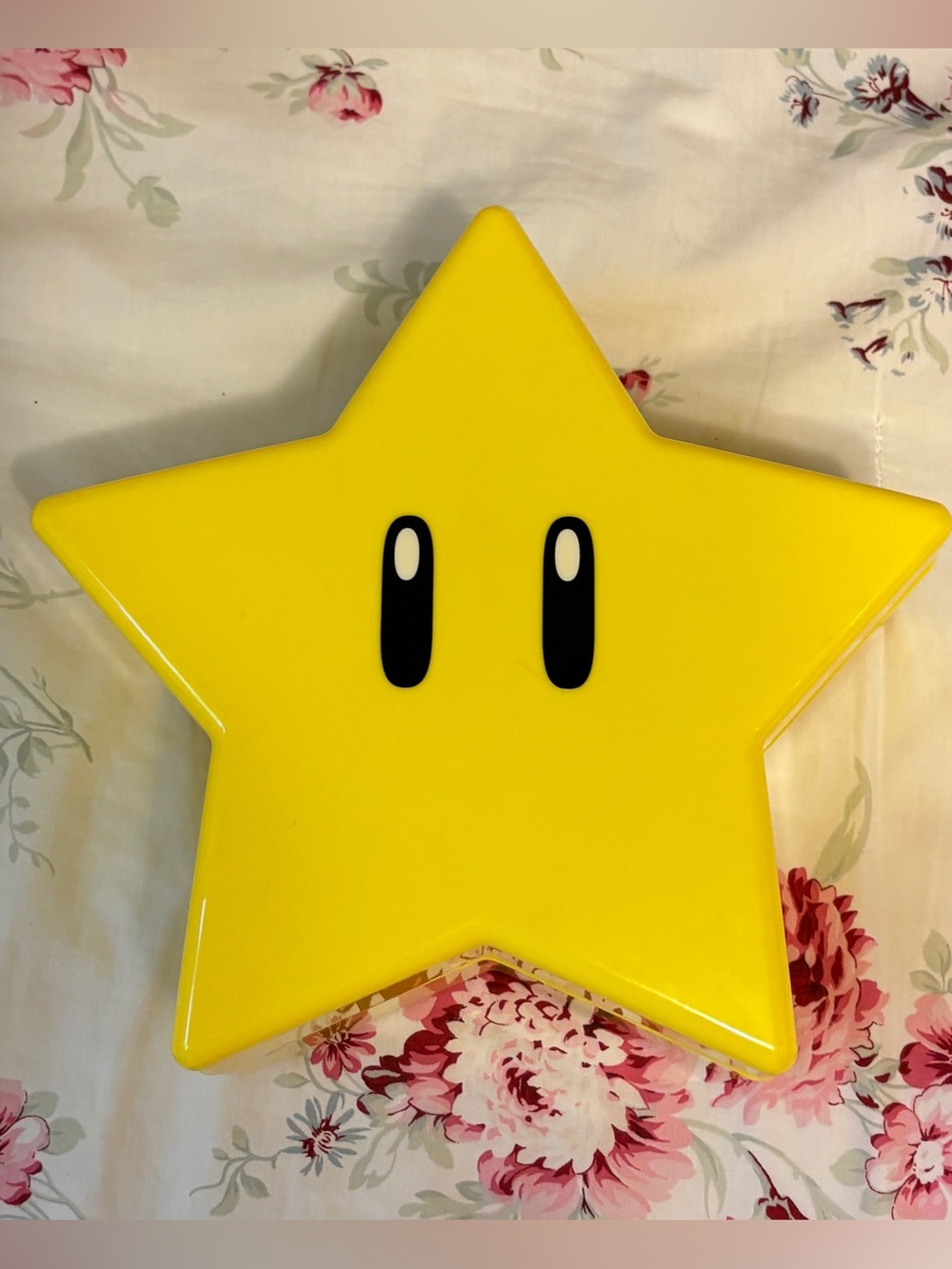 Super Star Popcorn Bucket from Super Nintendo World.